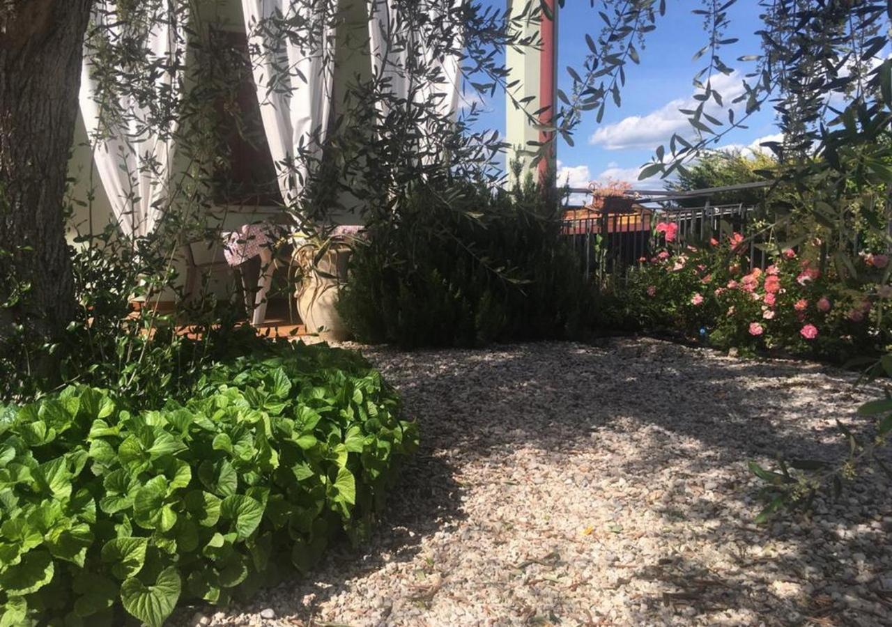 Appartamento Sofia Lazise Exteriér fotografie